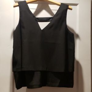Sold - Banana republic 2 layered tank